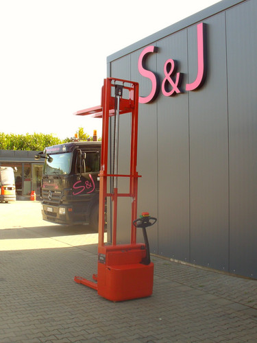 Lafis linde hochhubwagen - ,