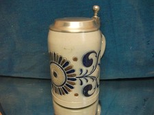 Bierkrug mit Zinndeckel