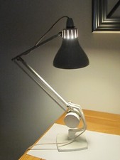 VINTAGE 50er JAHRE HADRILL & HORSTMANN SIMPLUS SCHREIBTISCHLAMPE - WEISS - THEKENBALANCIERT