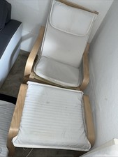 Ikea Poäng Sessel mit Hocker