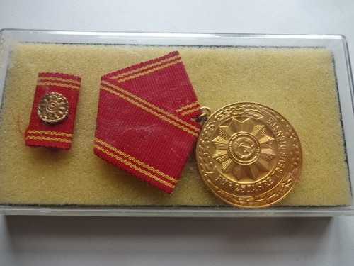 Ddr orden medaille - ddr,