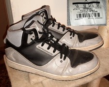 gay ´le Nike Jordan grau 47,5