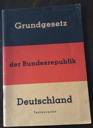 Das grundgesetz der - das,