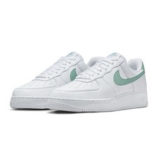 Women's Nike Air Force 1 '07
