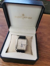 Saint Honoré Paris Armbanduhr