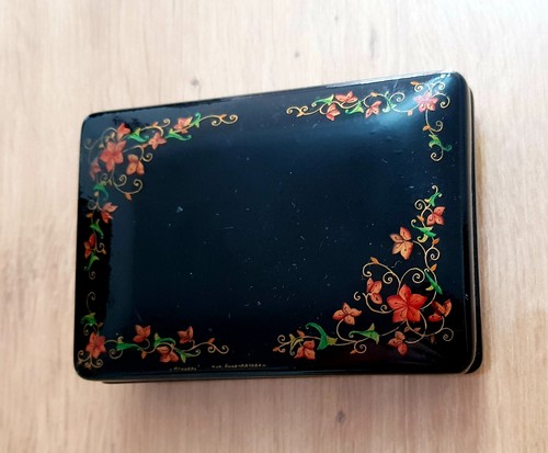 Rare soviet lacquer jewelry - rare,