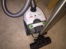 Staubsauger der Marke Clatronic Eco