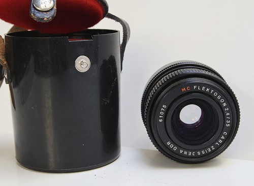 Carl zeiss jena - carl, flektogon