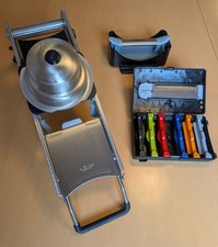 de Buyer Mandoline Revolution Master, Profi-Mandoline (Edelstahl), Gemüsehobel