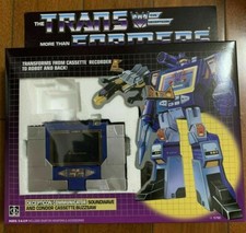 Transform G1 Soundwave brand