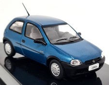 Ixo 1/43 - Opel Corsa B