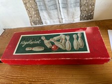 (RB)5025-5217, altes Kegel Spiel von Kellner Spielzeug Deko