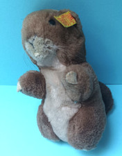 Steiff 5396/17 Biber stehend mit Knopf und Fahne