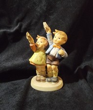 Rare Hummel Goebel Auf