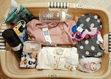 Babykleidung & /-zubehör