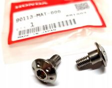 x1 Verkleidungsschrauben für