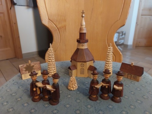 Seiffener kirche mit kurrende - seiffener,