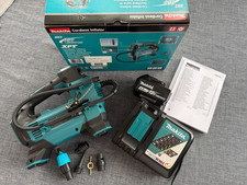 Makita DMP181Z Kompressor  11.1 bar + Akku 4,0 Ah ( Neu ) + Ladegerät Wie Neu
