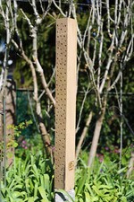 Wildbienenhotel Eiche Stamm