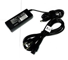 Original Toshiba Netzteil 75