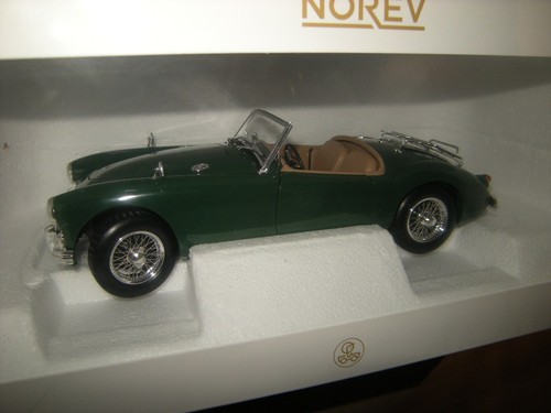 Norev mga 1955 - 1:18, british