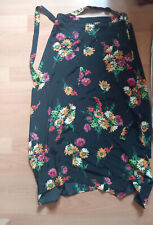 Maxirock von MANGO in Gr. 36 mit schönen Blumen und mit Gürtel