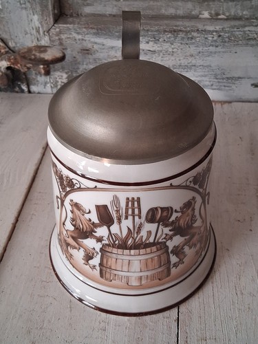 Porzellan bierkrug - porzellan,