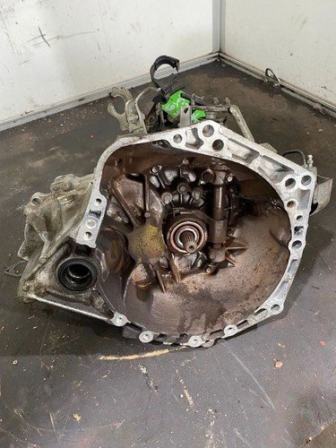 Schaltgetriebe toyota yaris - schaltgetriebe,