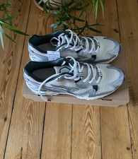 Mizuno Wave Rider 10 Snow