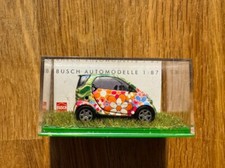 Top: Busch 48992 Smart City