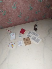 Nostalgie Zubehör für Schreibtisch Modeladen-Puppenhaus-Puppenstube-Kaufladen