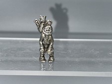 Metallfigur Zwerge mit Ösen   Zwerg mit mit Eichhörnchen