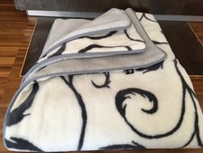 100% Wolle Naturprodukt