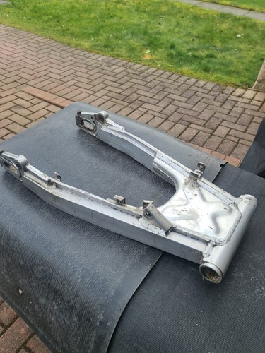 Schwinge passend für suzuki - schwinge,