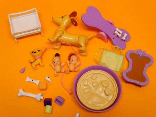 Barbie hund mit magnet babys - mit,