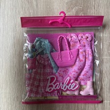Barbie Fashion Pack HRH43