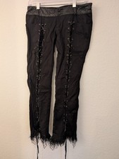 Gothic Hose von Punk Rave mit Kunstleder, Schnürung und Spitze