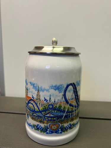 Bayerischer bierkrug mit - bierkrug,