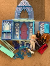 Disney Frozen 2 Elsas Fold and