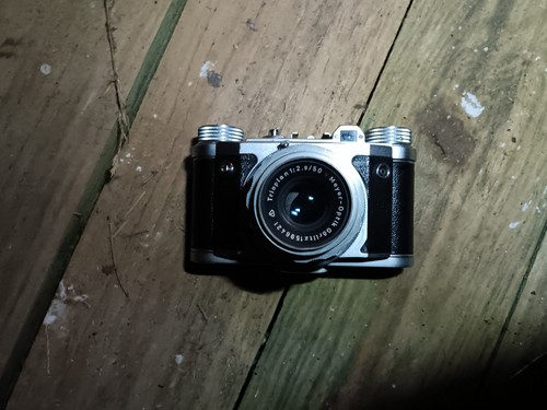 Fotoapparat mit blitzlicht ddr - blitzlicht,
