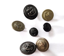 Originale 7 Stück Knöpfe der