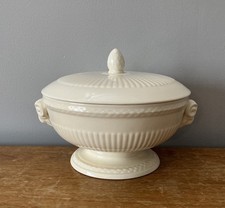 1x Wedgwood Queen’s Ware