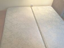 Zwei gut erhaltene Nikken Matratze.