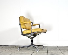 Herman Miller ES102