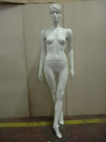 Mannequin schaufensterpuppe - mannequin,