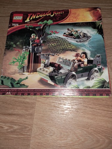Lego indiana jones 7625 - jones,