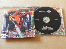 GOLDFINGER signed Autogramm signiert auf "STOMPING GROUND" CD-Cover
