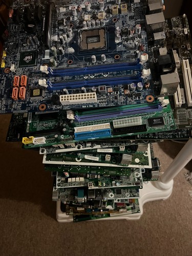 Mainboard server schrott - 13,