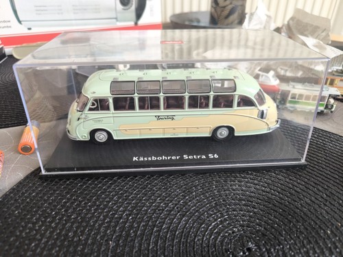 Schuco setra bus - s6,