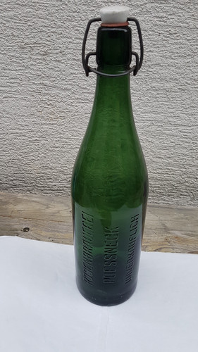 Alte bierflasche prägeflasche - bierflasche,